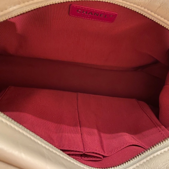 Chanel Large Gabrielle Bag - Picture 5 of 8